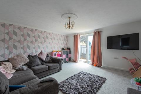 undefined, Cormorant Close, Hull HU7