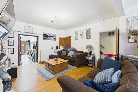 undefined, Catlin Street, Boxmoor, HP3