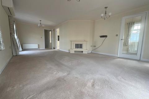 2 bedroom park home for sale, Elm Way, Hayes Country Park, Battlesbridge, Wickford, Essex