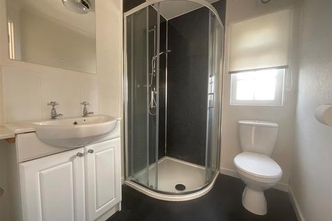 2 bedroom park home for sale, Elm Way, Hayes Country Park, Battlesbridge, Wickford, Essex
