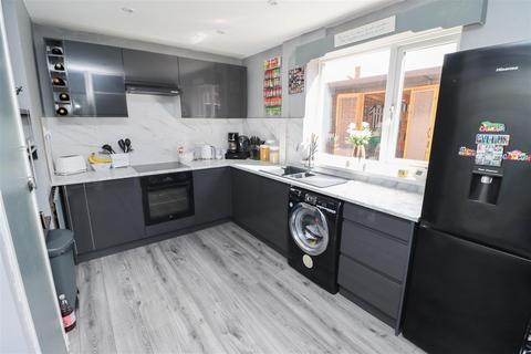 undefined, Glanton Wynd, Gosforth, Newcastle Upon Tyne