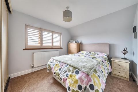 8 Heol Nant Bran, Birchgrove, Swansea, SA7 9LS