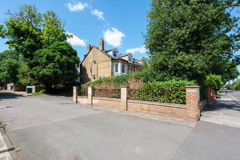 Land for sale, Hanworth Road, Hampton
