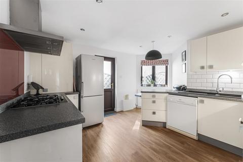 undefined, Beautifully presented detached bungalow in Congresbury