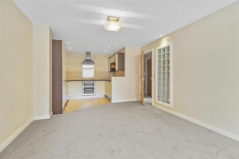 undefined, Cheltenham Town Centre GL50 3SP