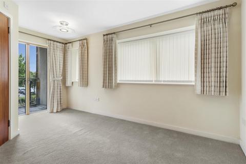 undefined, Cheltenham Town Centre GL50 3SP
