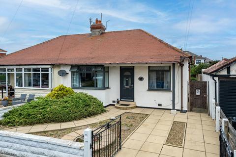 2 Beach Road, Thornton-cleveleys, FY5 1EF