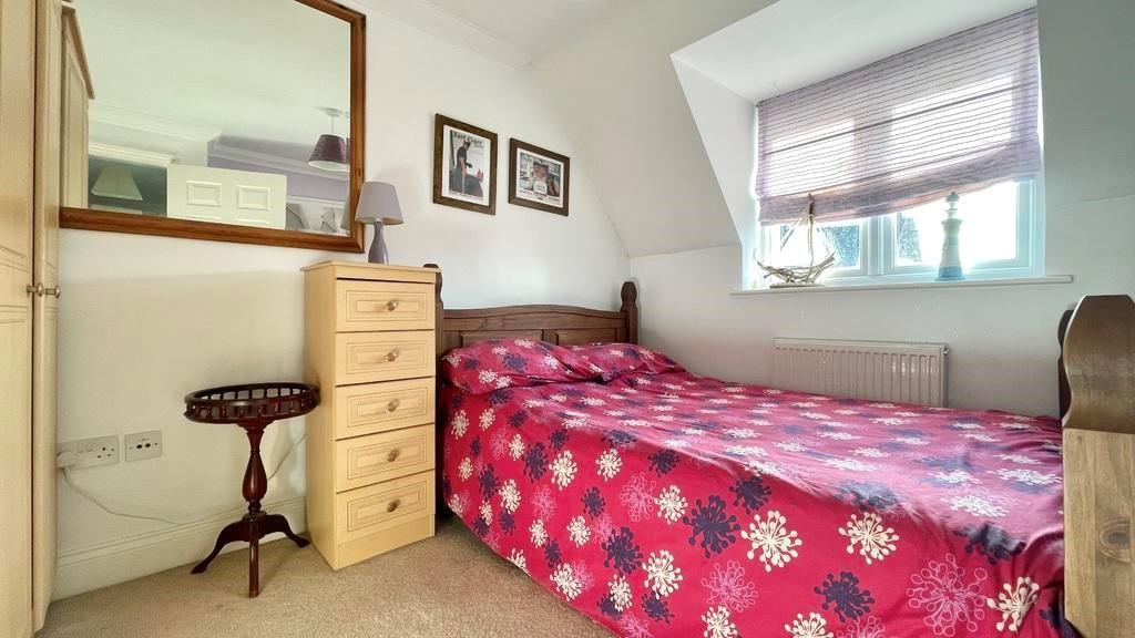 Bedroom2.jpg