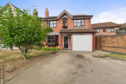 4 bedroom detached house for sale, Packhorse Close, Worcester, Worcestershire, WR2