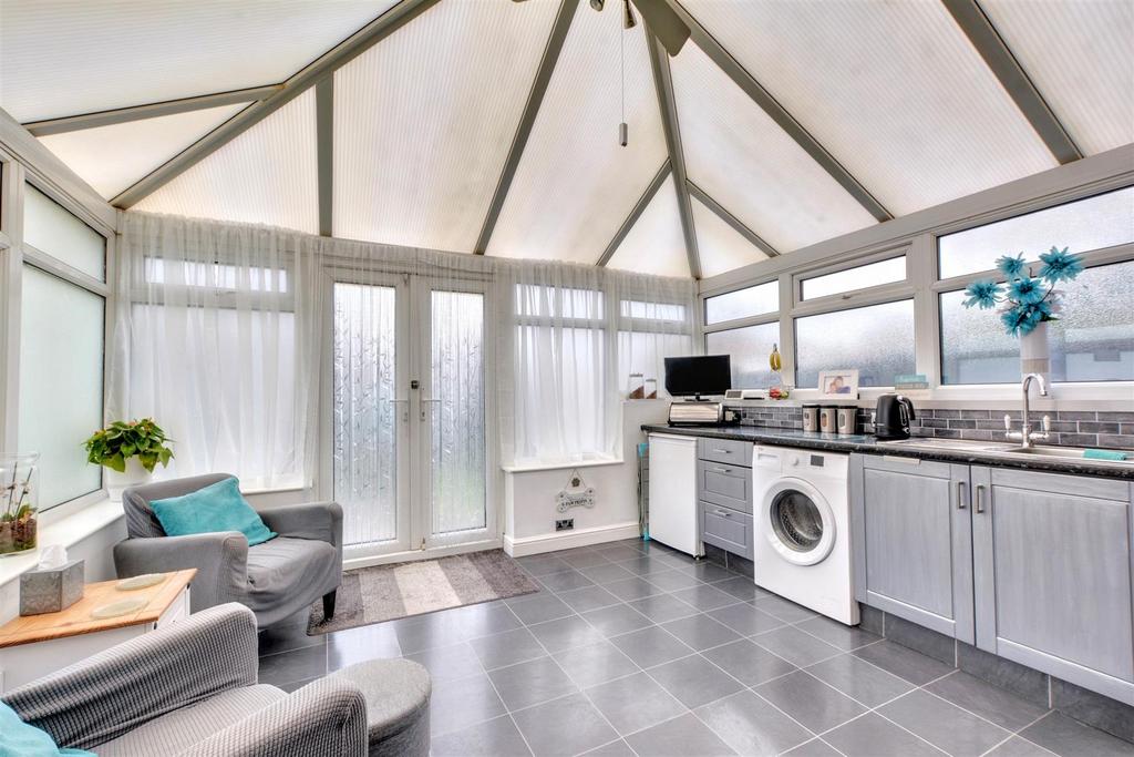 Kitchen Living Area