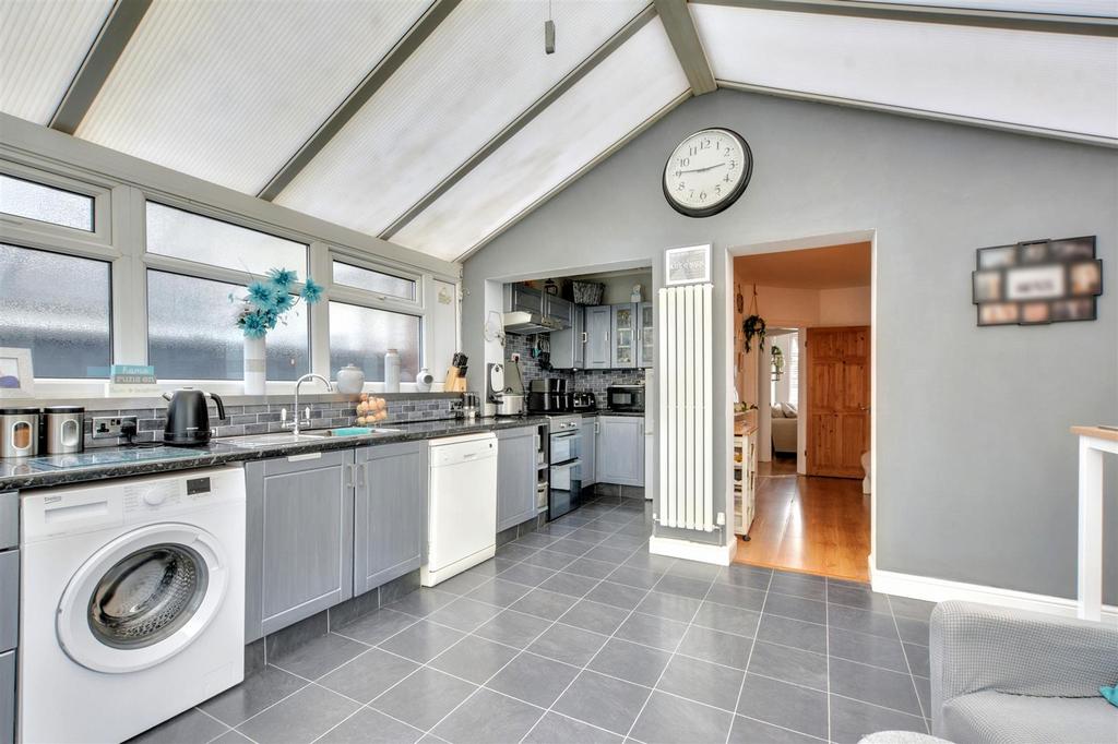 Kitchen Living Area