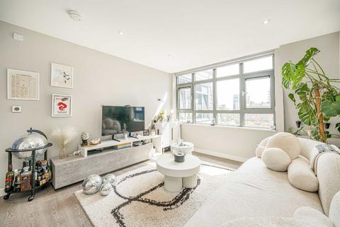 undefined, Lampton Road, Hounslow TW3
