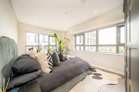 undefined, Lampton Road, Hounslow TW3