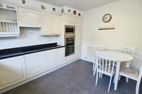 3 bedroom detached house for sale, Scatcherd Grove, Leeds, LS27