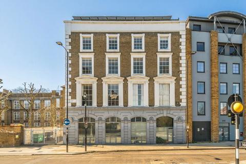 3 bedroom maisonette for sale, York Way, London N7