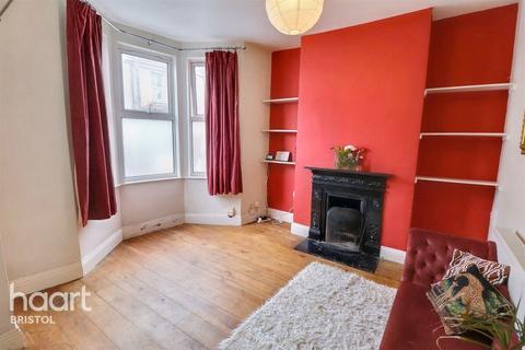 3 bedroom terraced house to rent, Chapel Road, BRISTOL