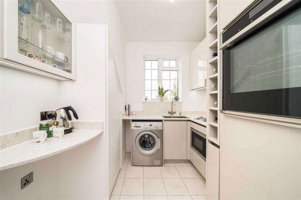 Utility room, utility