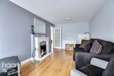 3 bedroom end of terrace house for sale, Edinburgh Way, Basildon