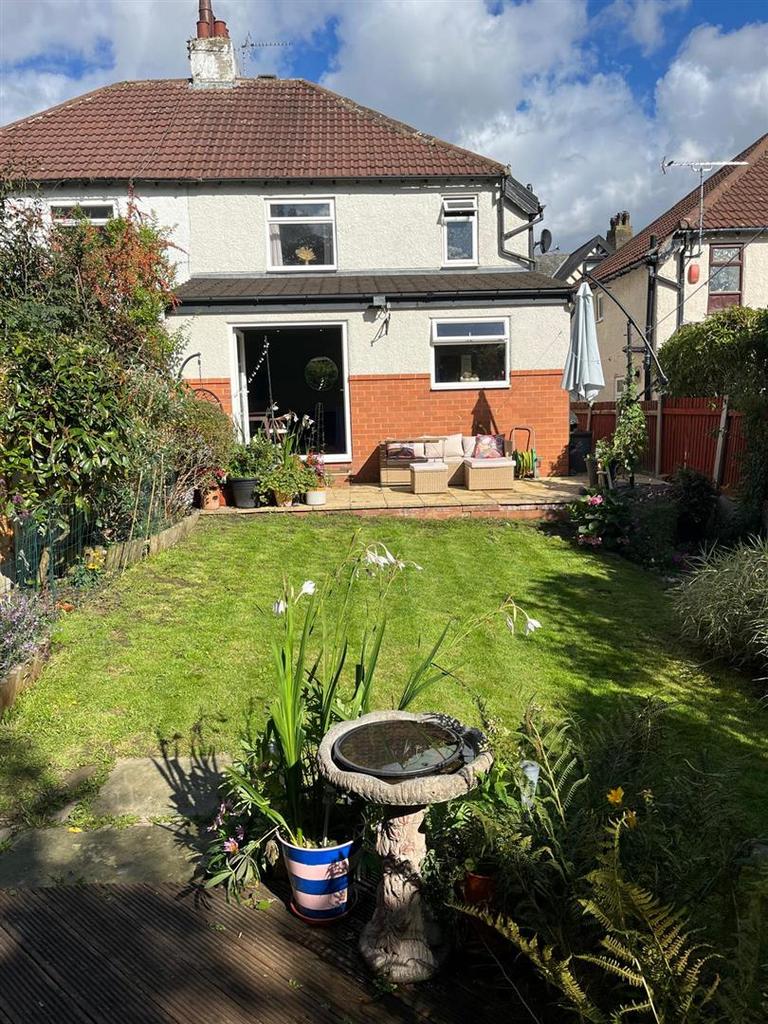 Lightened garden pic.jpeg