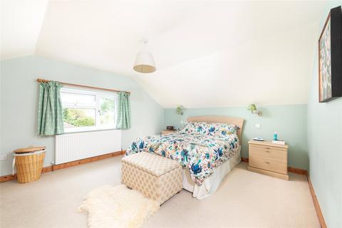 5a Windmill Hill, Biddenham, Bedford, MK40 4AG