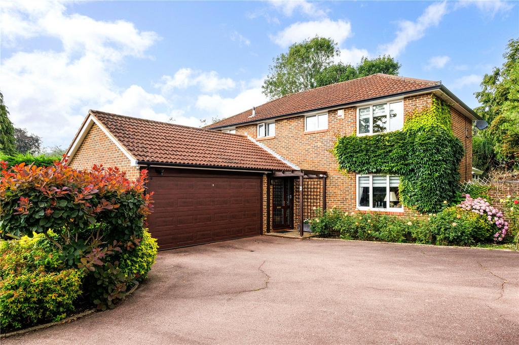 Fairford Close
