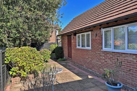 3 bedroom semi-detached house for sale, Beech Tree Road, Holmer Green, High Wycombe, Buckinghamshire, HP15