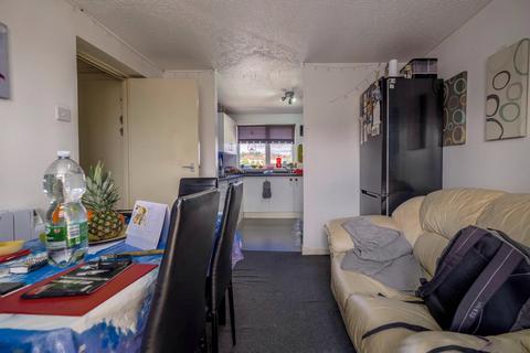 undefined, Leven Walk, Livingston EH54