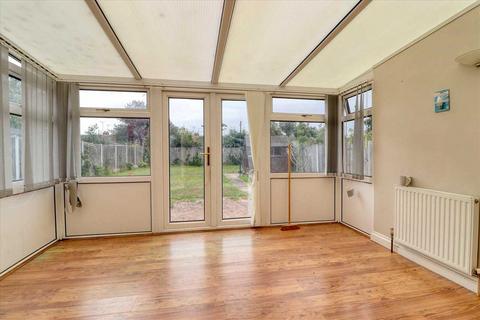 3 bedroom bungalow for sale, Great Clacton CO15