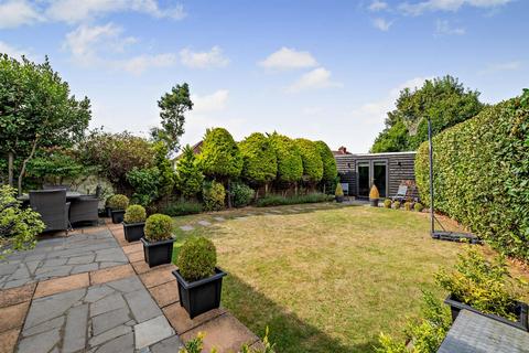 4 bedroom end of terrace house for sale, Dickens Road, Maidstone