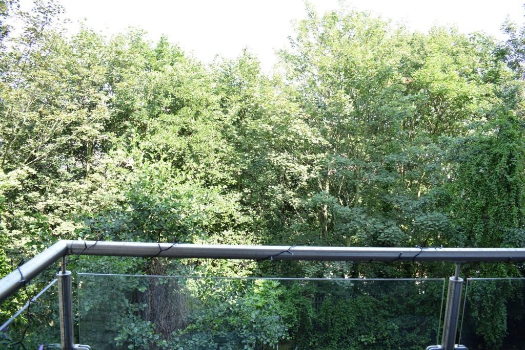 Apartment in Newcastle upon Tyne, Tyne and Wear - View 3