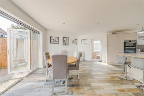 4 bedroom detached house for sale, Goodwood Road, Worthing BN13