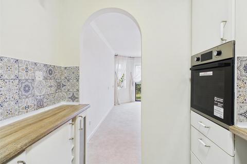 1 bedroom retirement property for sale, Westley Court, Cookley, Kidderminster
