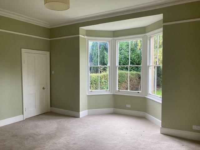 Livingroom 1.jpg