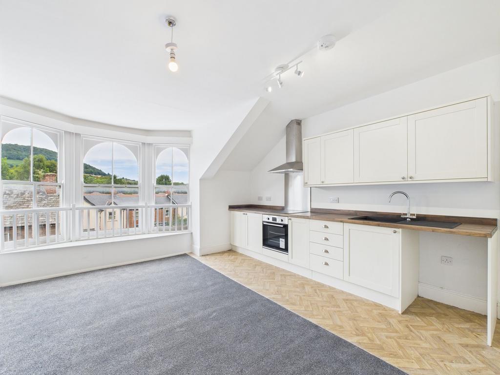 Living/Kitchen
