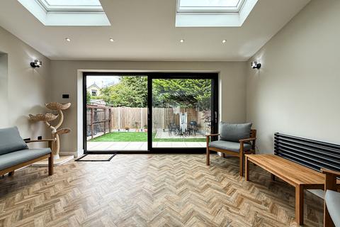 16 Staunton Fields, Whitchurch, Bristol, BS14 0QD