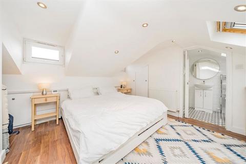 2 bedroom maisonette for sale, Dupree Road, London SE7