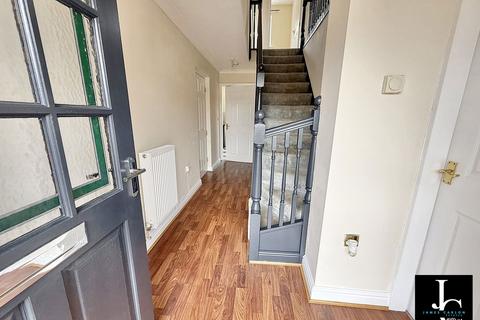 4 bedroom detached house for sale, Grange Farm Rise, Telford TF4