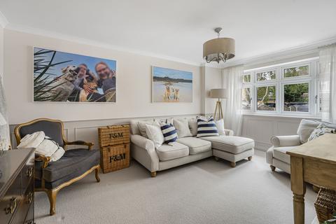 undefined, Vale Close, Harpenden, Hertfordshire, AL5