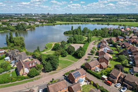 3 bedroom terraced house for sale, Braybrooke Drive, Furzton