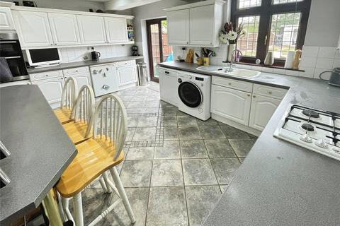 5 bedroom semi-detached house for sale, Ashmour Gardens, Rise Park, RM1