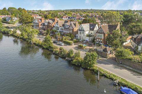 2 bedroom apartment for sale, Lower Ham Road, Kingston Upon Thames KT2