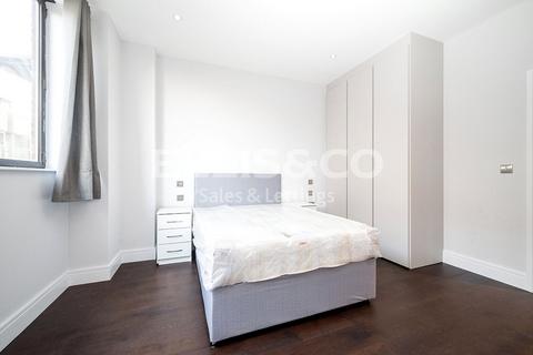 undefined, High Road, Whetstone, N20