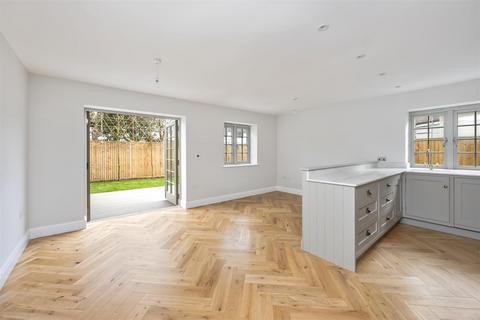 undefined, East Avenue, Goring-By-Sea, Worthing