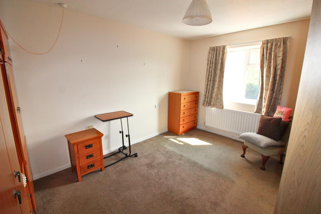 Bedroom 1b