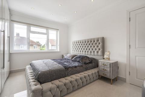 3 bedroom semi-detached house for sale, Hythefield Avenue, Egham, Surrey, TW20