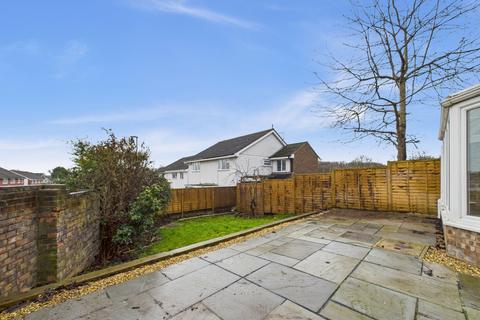 undefined, Lowick Court, Moulton, NN3 7TY