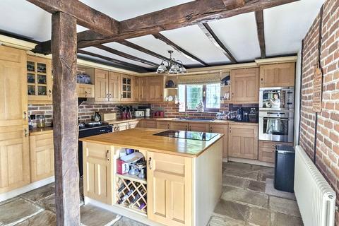 undefined, Chelmick SY6