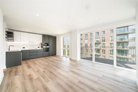 3 bedroom flat for sale, Astell Road, London SE3
