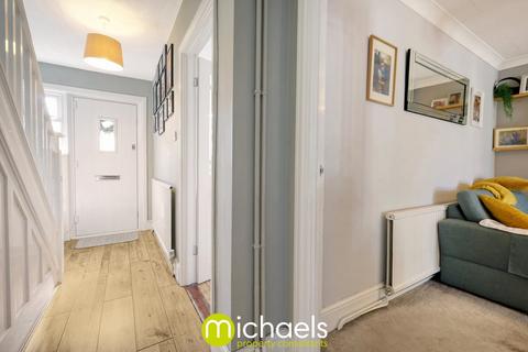 245 Bergholt Road, Colchester, CO4 5AT