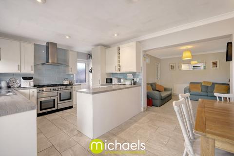 245 Bergholt Road, Colchester, CO4 5AT